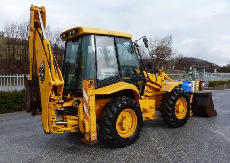 Экскаватор JCB 3 СX, NEW HOLLAND 110, JOHN DEERE 625