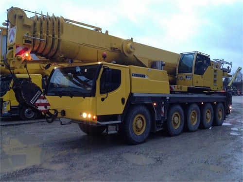 Автокран LIEBHERR LTM 1100-5.1