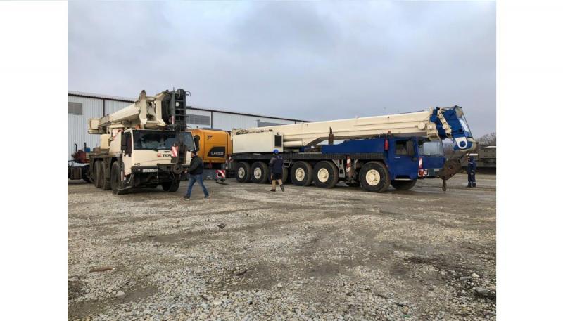 Выгрузка LIEBHERR Г.Новороссийск